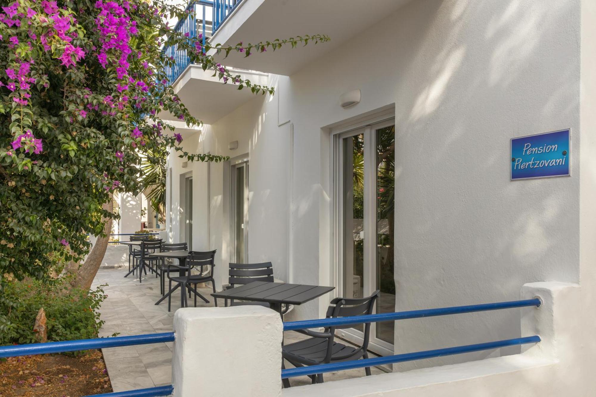 Πανσιόν Pension Piertzovani Πάρος